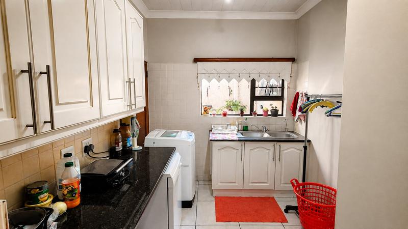 5 Bedroom Property for Sale in Dan Pienaar Free State